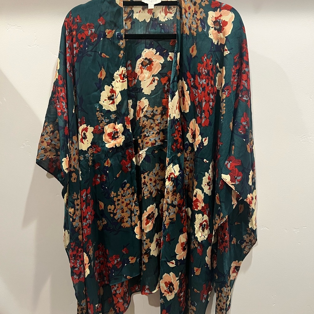 Floral Kimono/Poncho